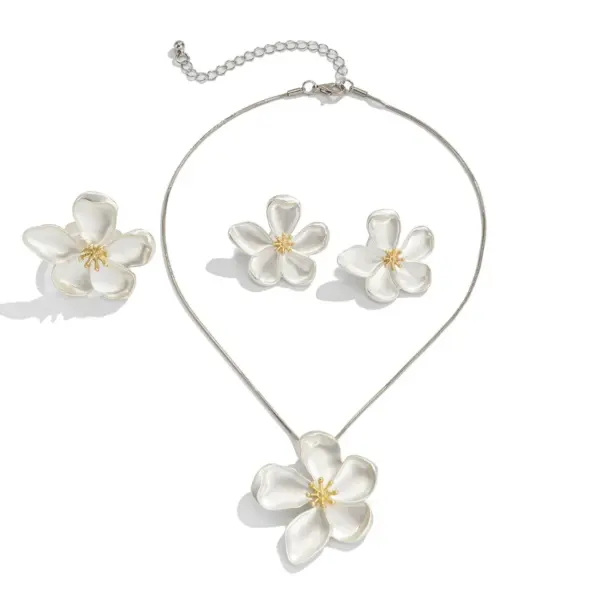 Chic Bloom Jewelry Set